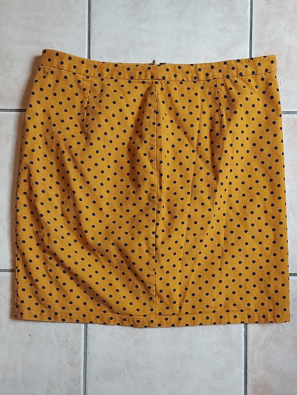 GAP | Mustard Yellow Mini Skirt with Black Polka Dots- Size 12